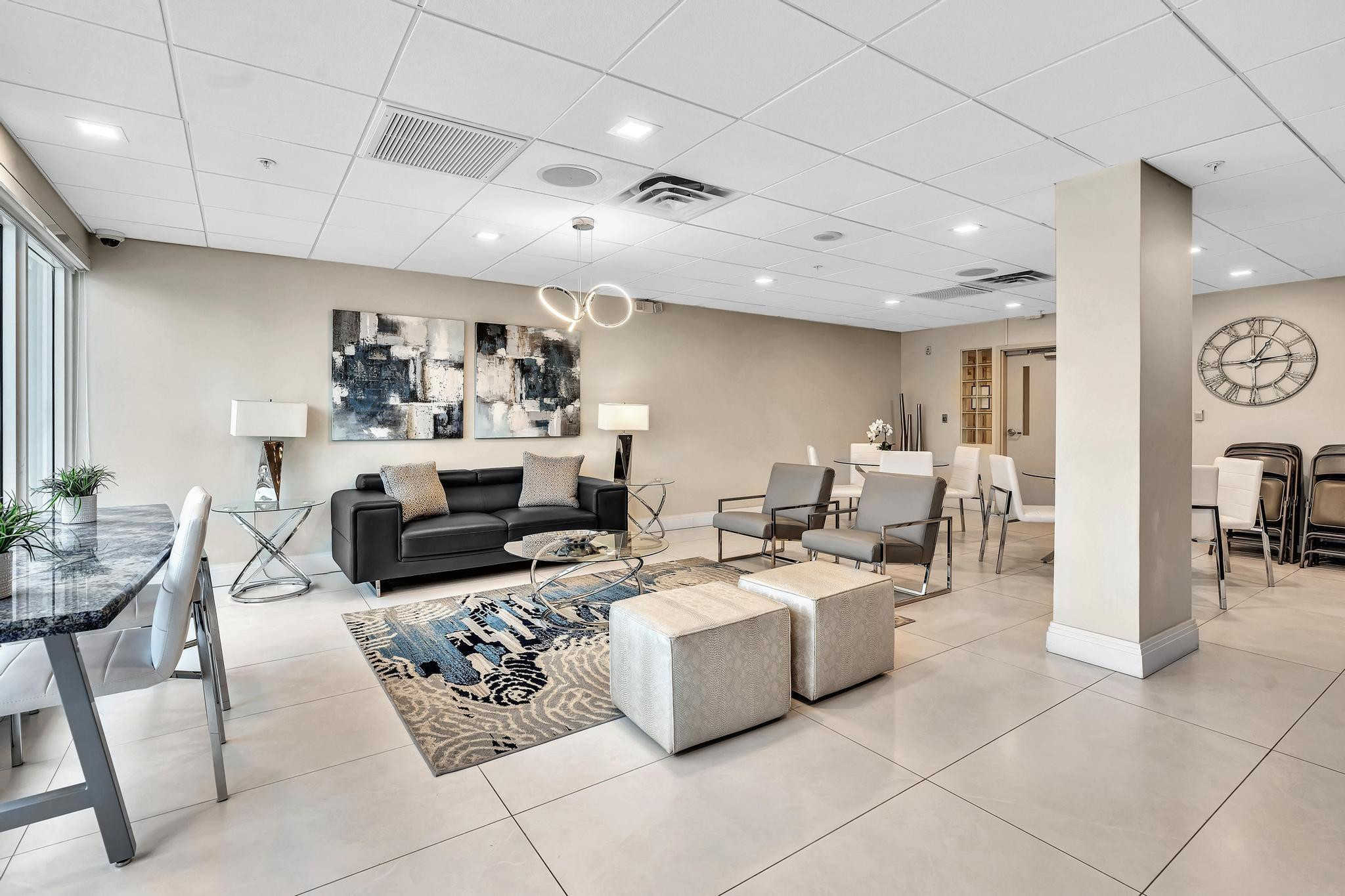 RESIDENCES ON HOLLYWOOD BEACH - Residential