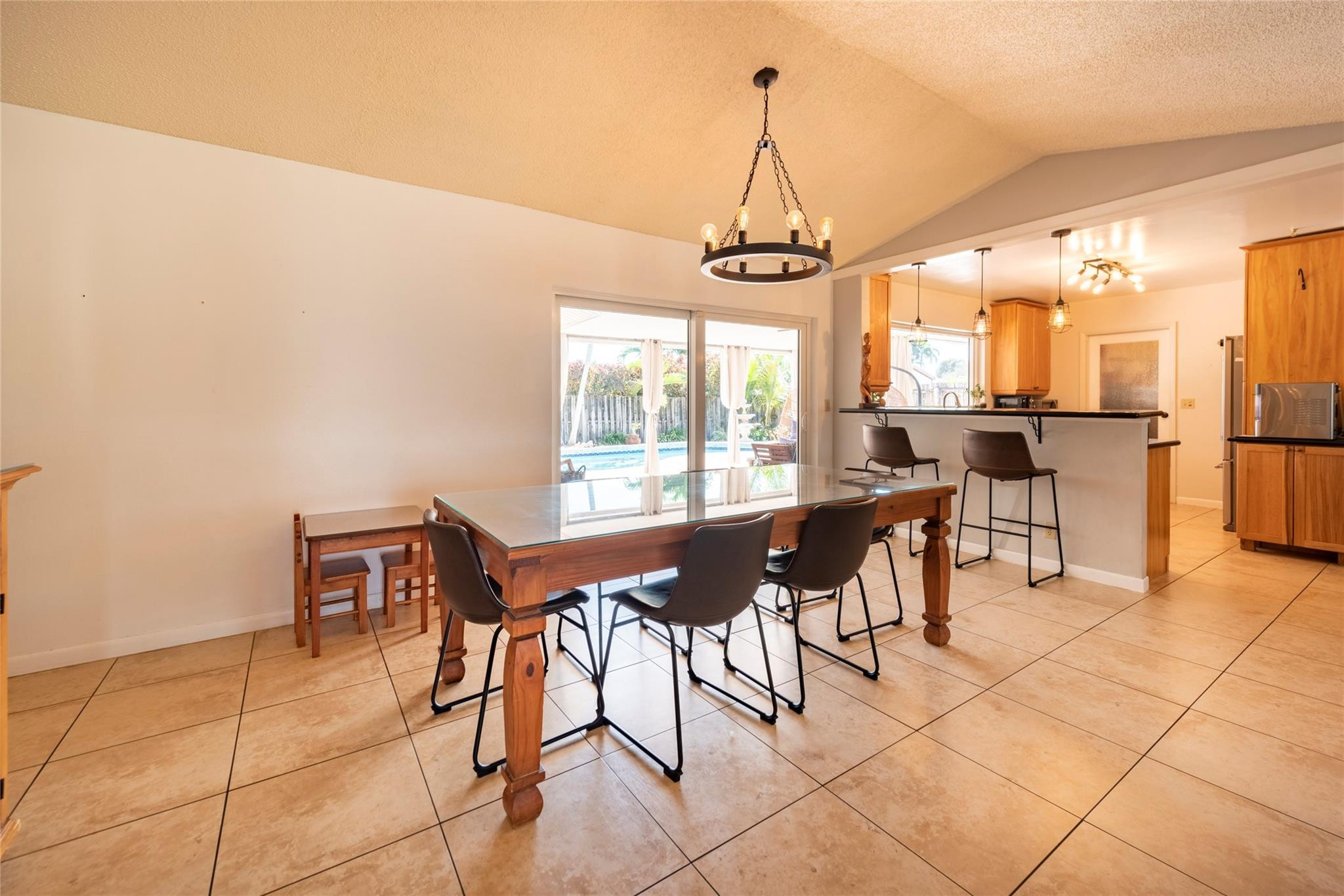 Pasadena Lakes South 75-4 - Residential