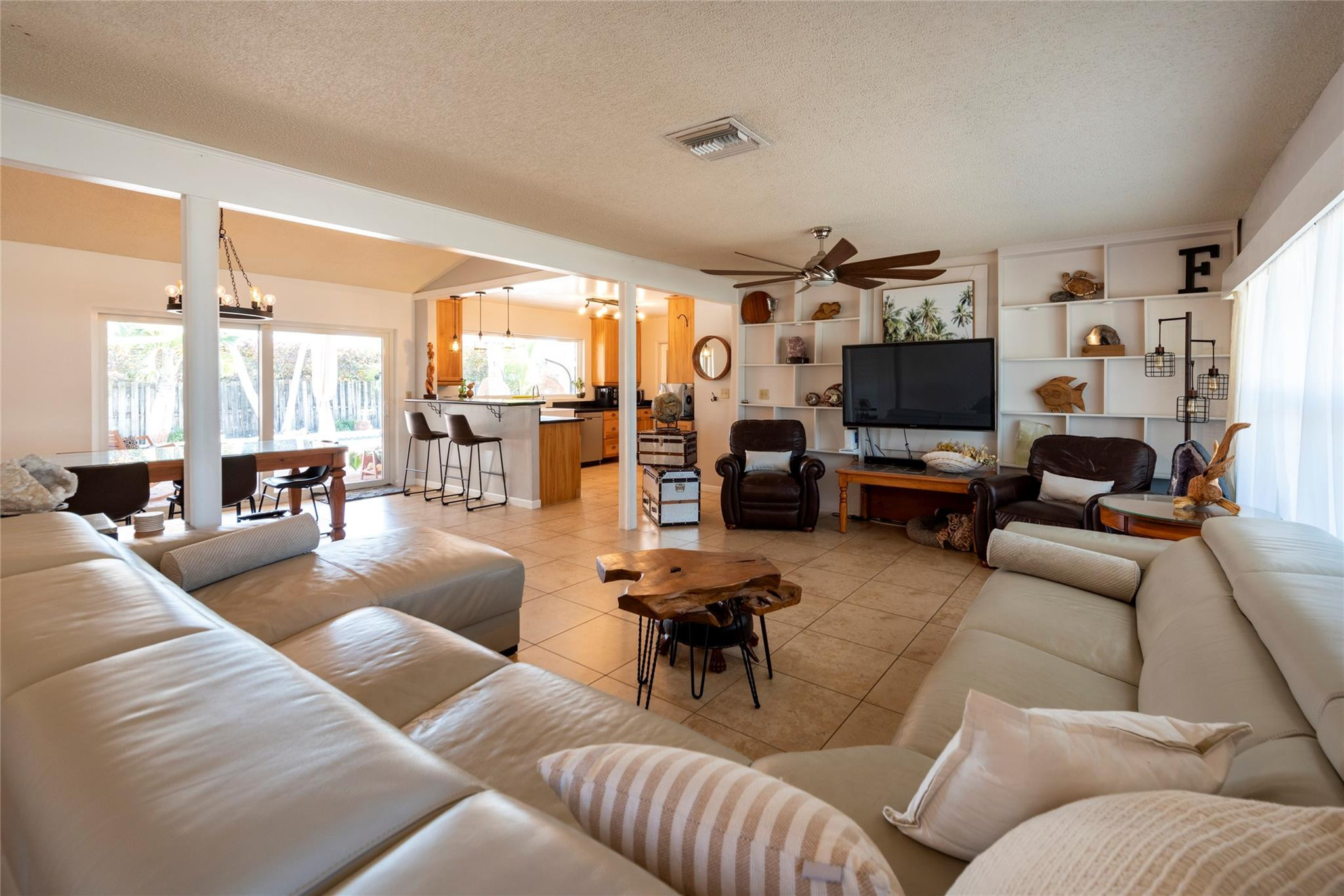 Pasadena Lakes South 75-4 - Residential