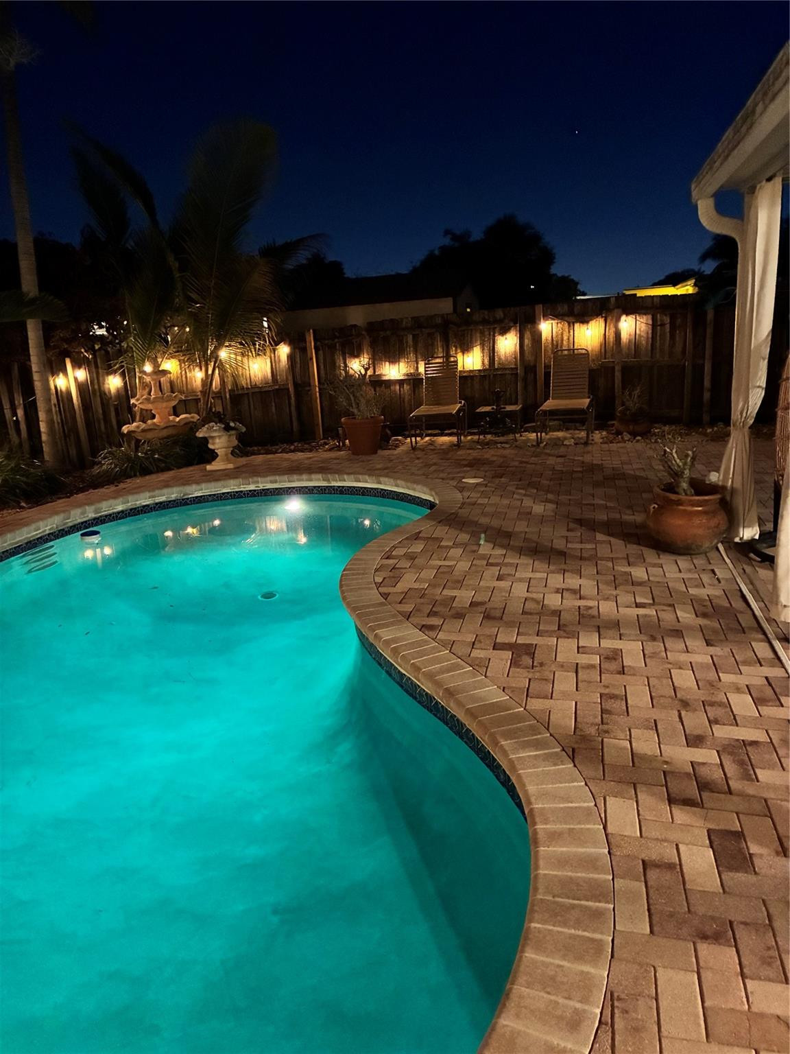 Pasadena Lakes South 75-4 - Residential