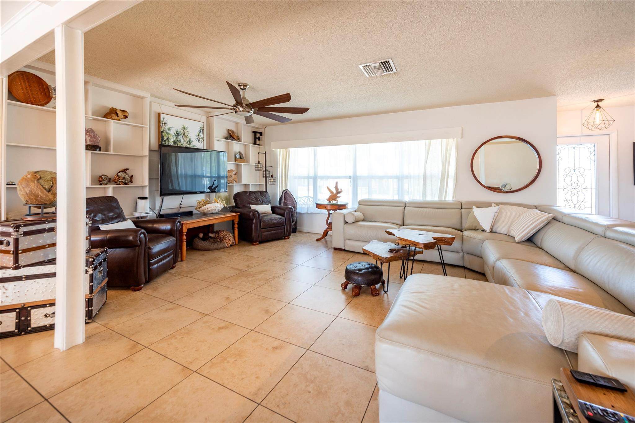 Pasadena Lakes South 75-4 - Residential