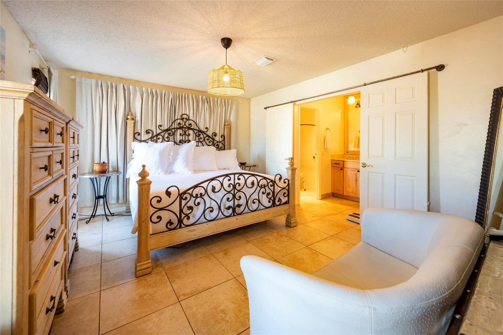 Pasadena Lakes South 75-4 - Residential