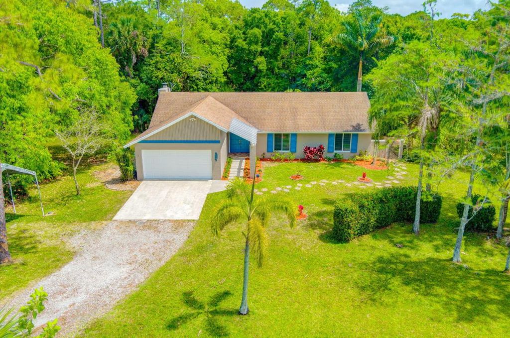 Photo of 17890 121st Terrace N, Jupiter, FL 33478 (MLS # R10975030)