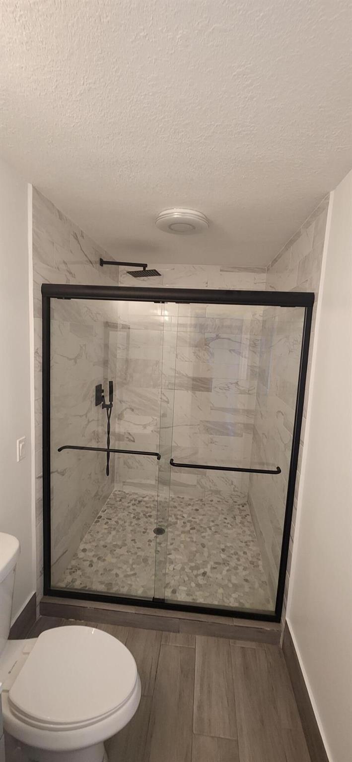 HIGHLAND PINES - Residential Lease