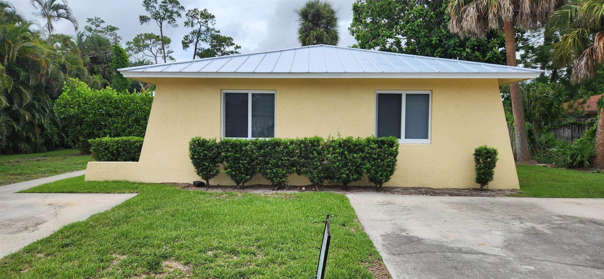 HIGHLAND PINES - Residential Lease