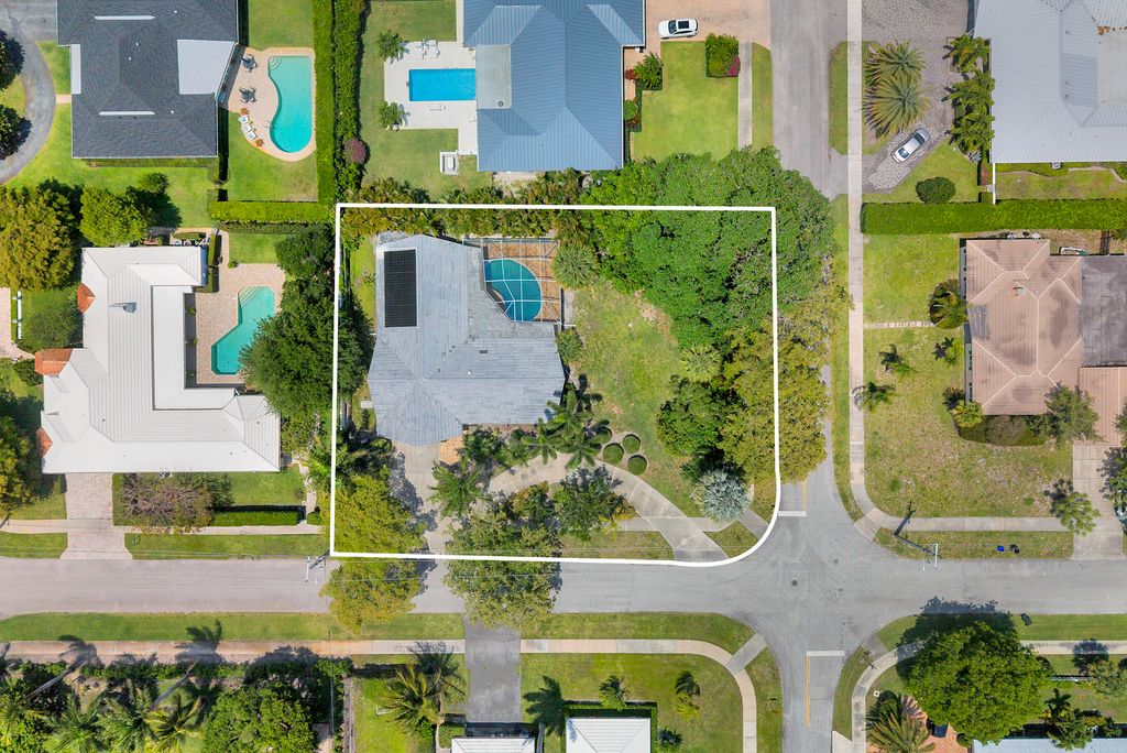 Photo of 501 NW 11th Street, Delray Beach, FL 33444 (MLS # B26021666)