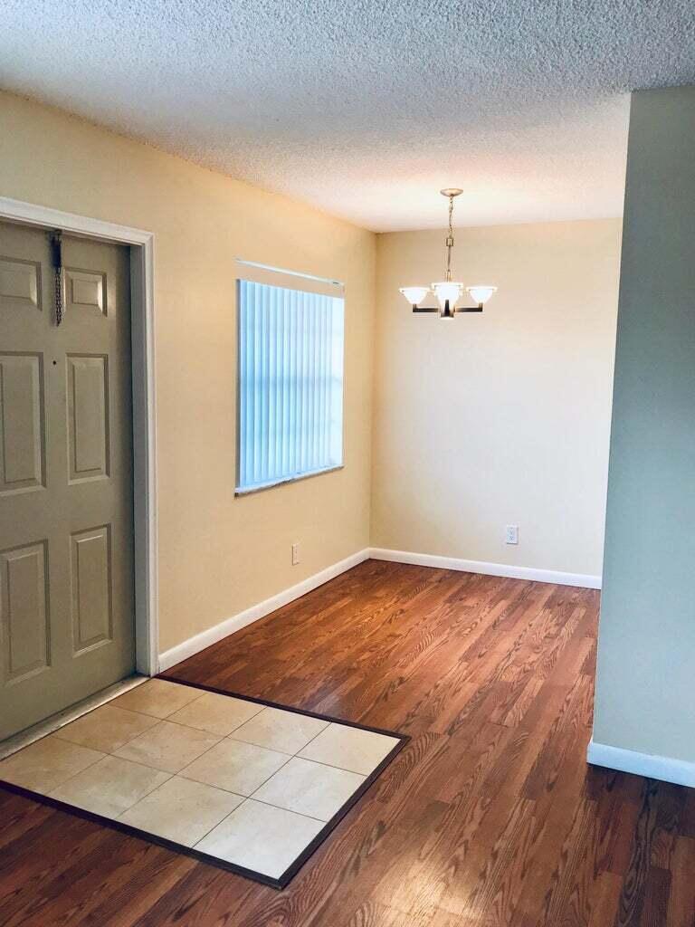 POINCIANA CONDO - Residential Lease
