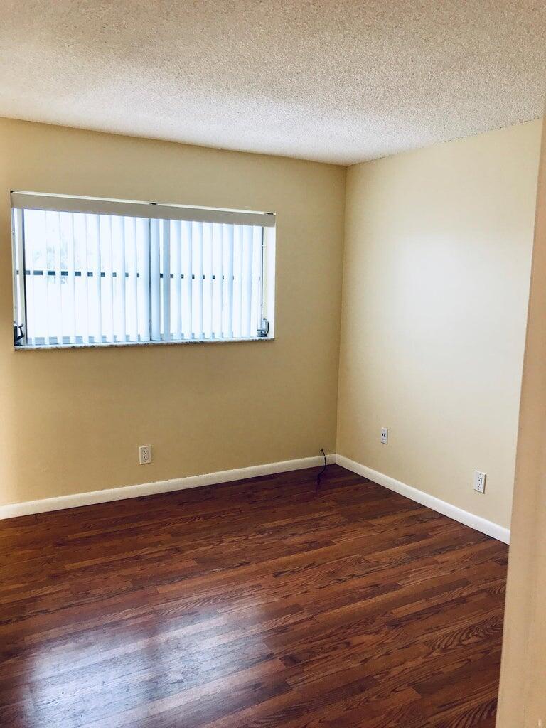 POINCIANA CONDO - Residential Lease