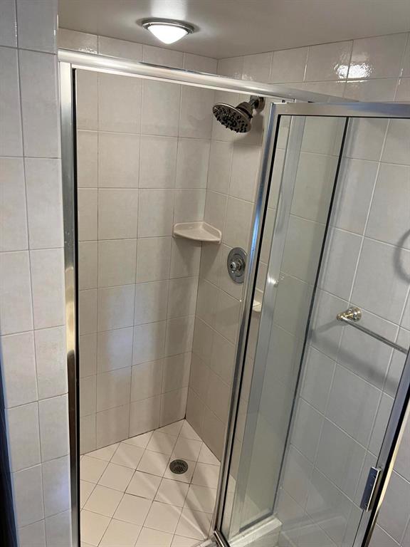 VILLAGE OF SANDALWOOD LAKES 3 - Residential