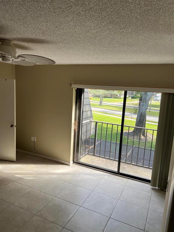 VILLAGE OF SANDALWOOD LAKES 3 - Residential