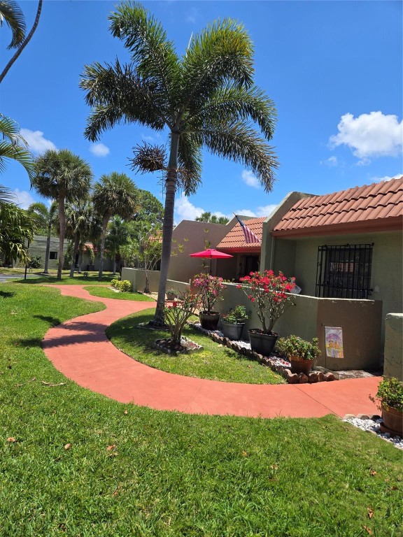 Deerfield Plaza - Residential