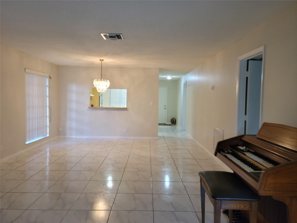 Deerfield Plaza - Residential