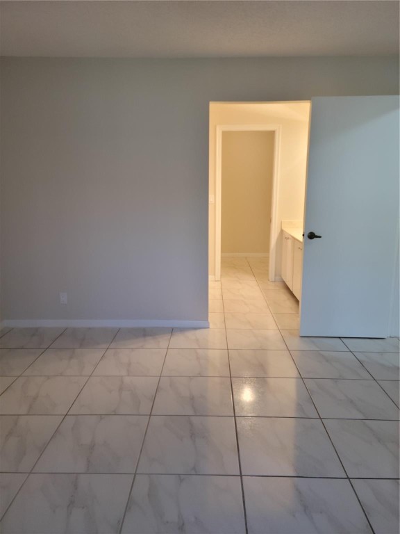 Deerfield Plaza - Residential