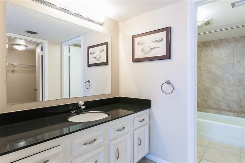 PLAYA DEL SOL CONDOS - Residential