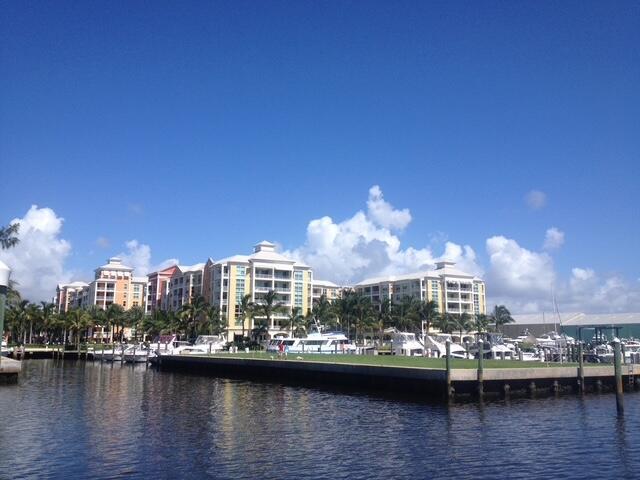 MOORINGS AT LANTANA CONDO - Residential