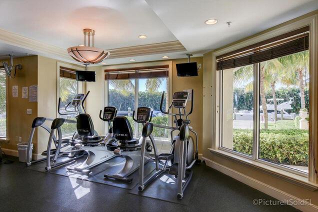 MOORINGS AT LANTANA CONDO - Residential