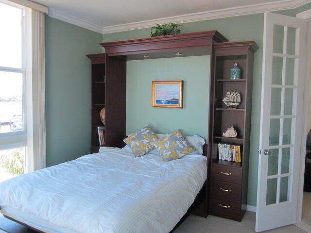 MOORINGS AT LANTANA CONDO 3 - Residential