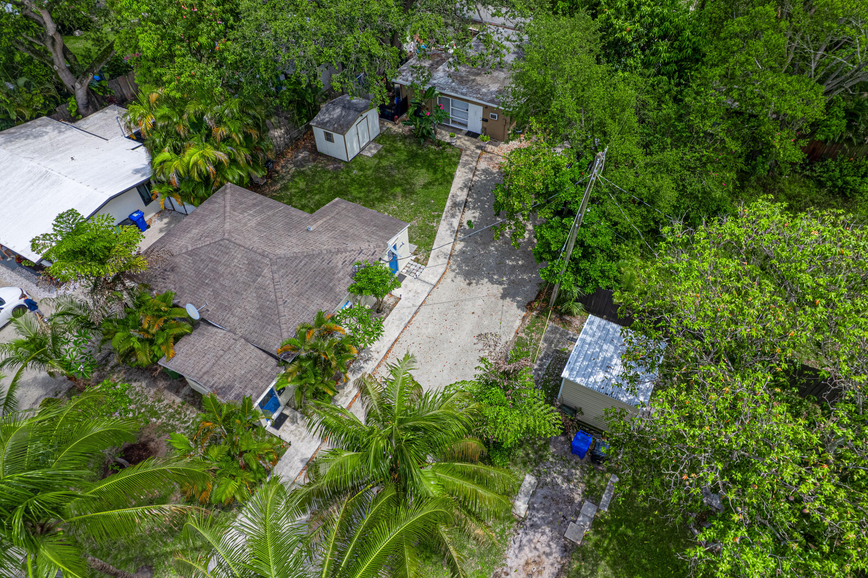 LAUDERDALE - Residential
