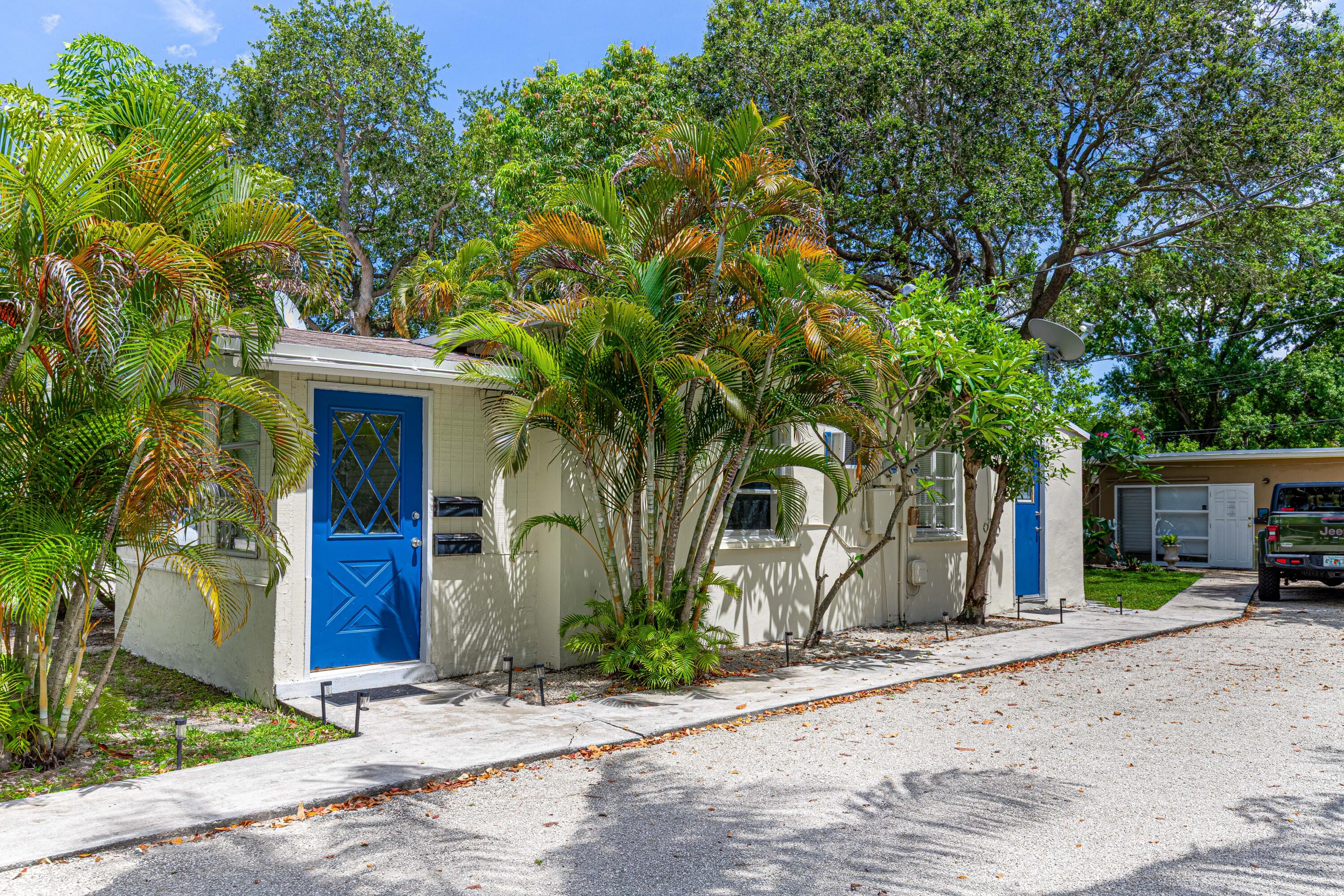 LAUDERDALE - Residential
