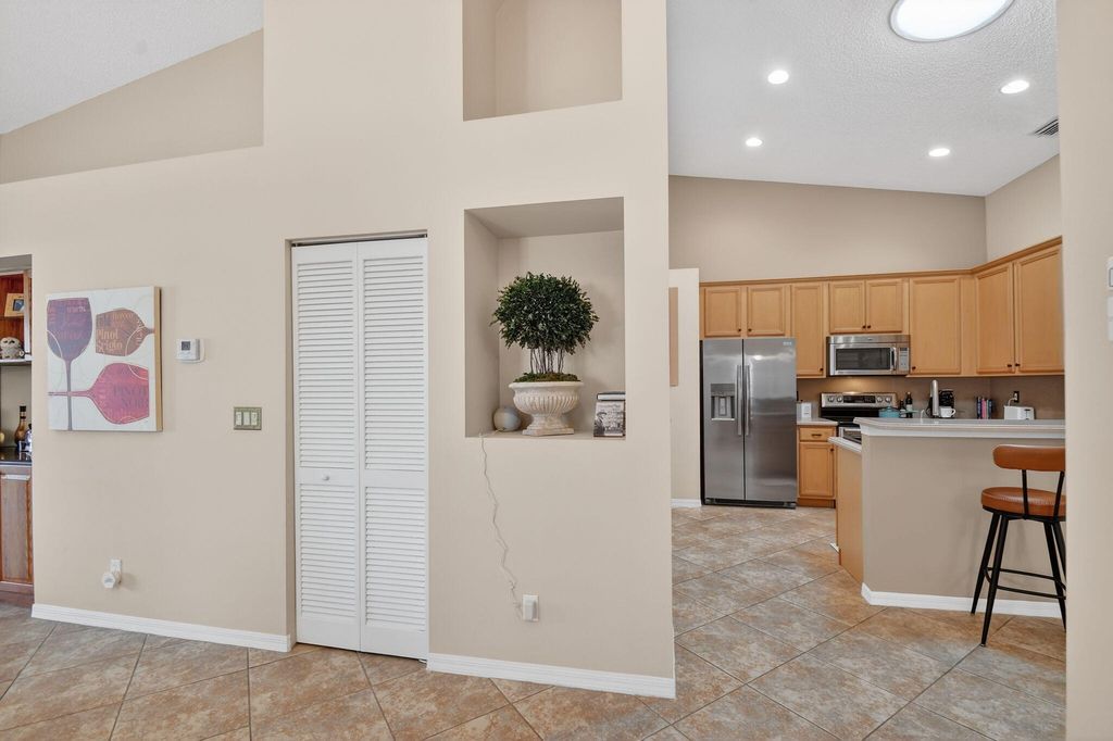 Photo of 8536 Logia Circle, Boynton Beach, FL 33472 (MLS # R11146437)