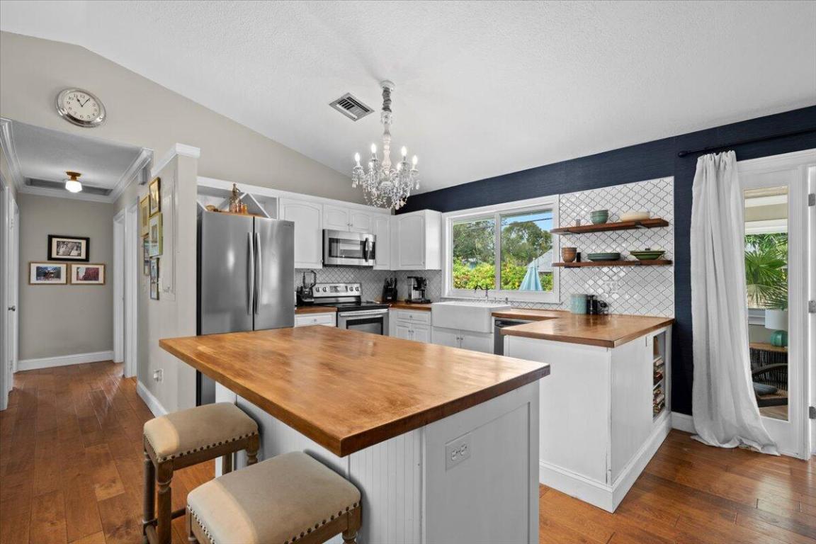 Jupiter in the Pines - Residential