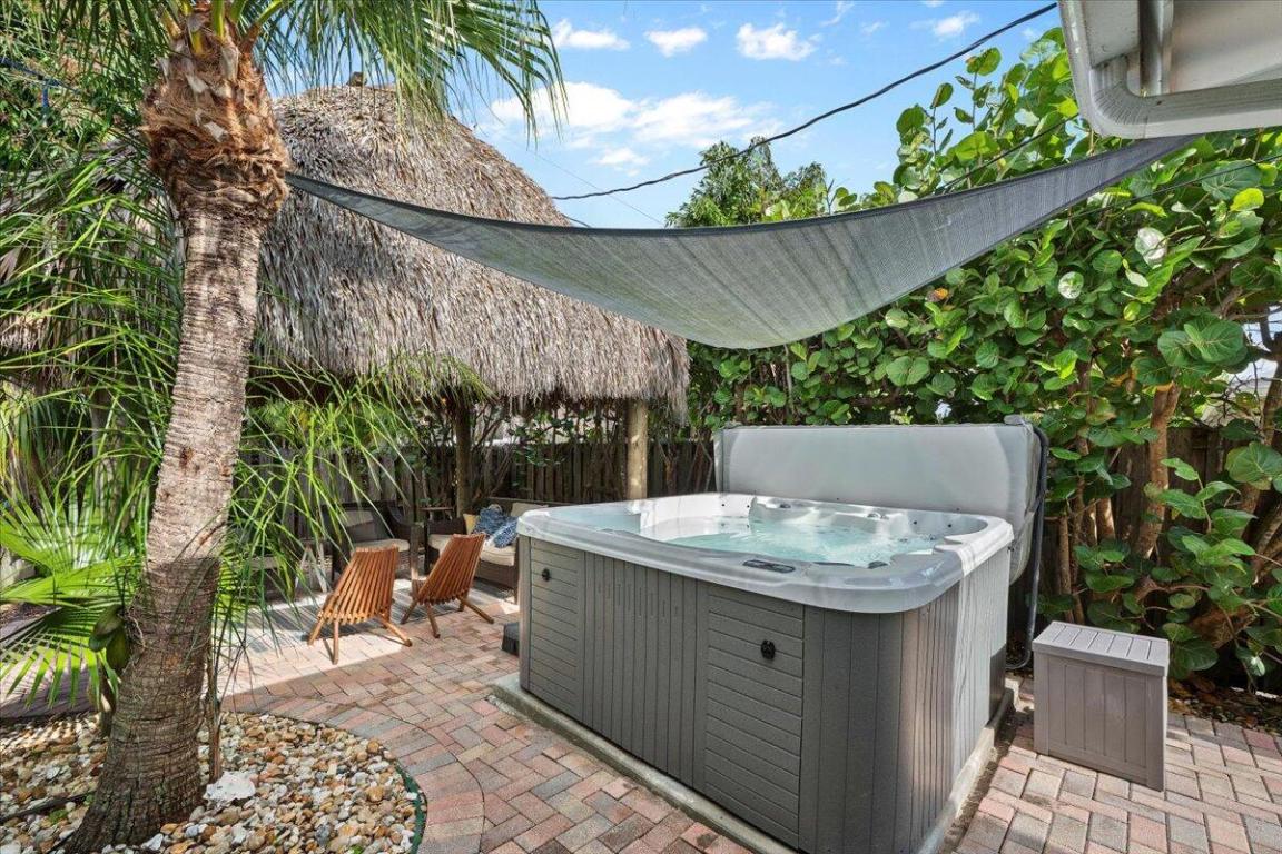 Jupiter in the Pines - Residential