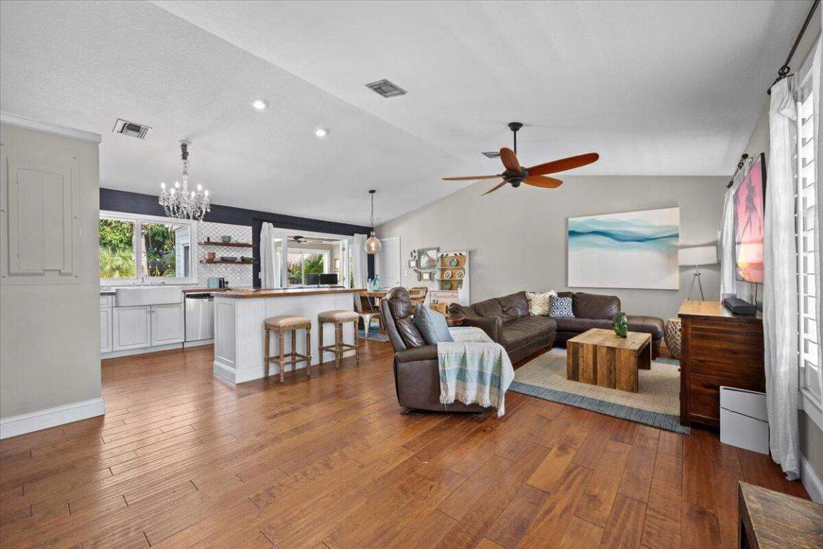 Jupiter in the Pines - Residential