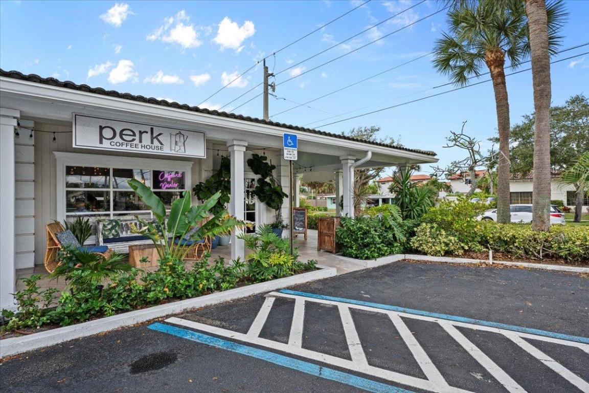 Jupiter in the Pines - Residential