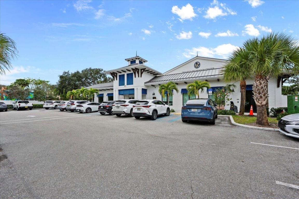 Jupiter in the Pines - Residential