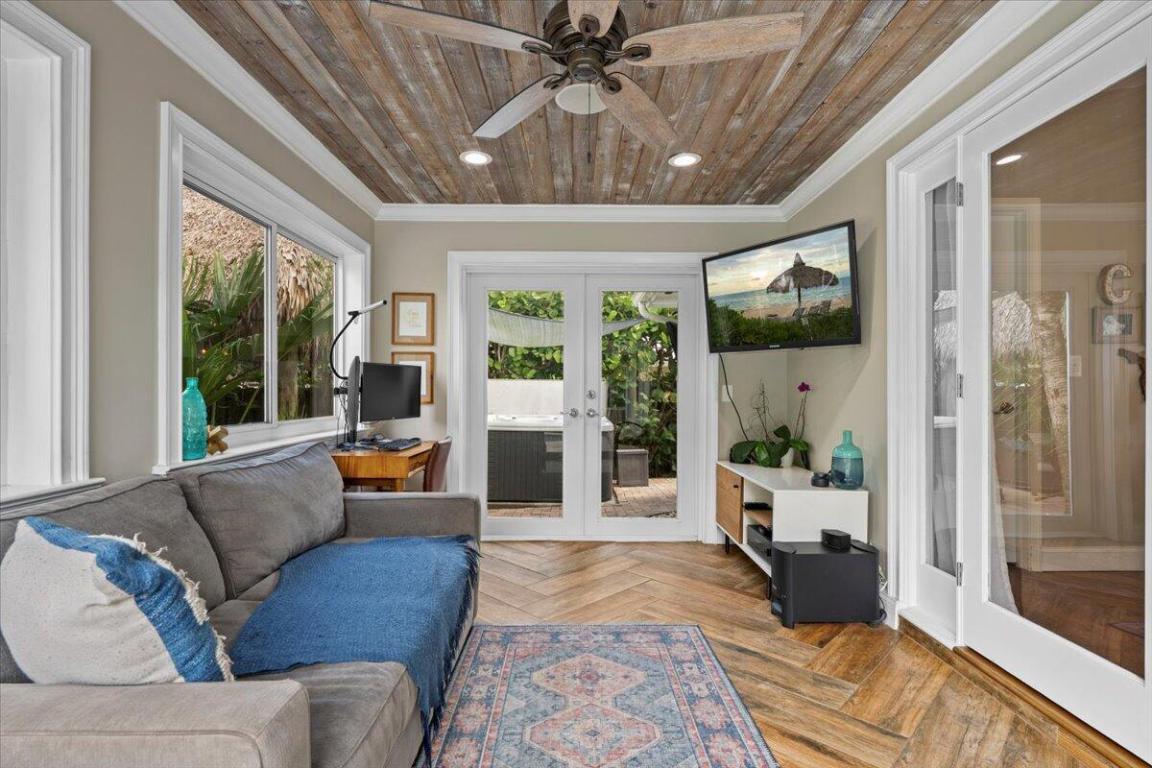 Jupiter in the Pines - Residential