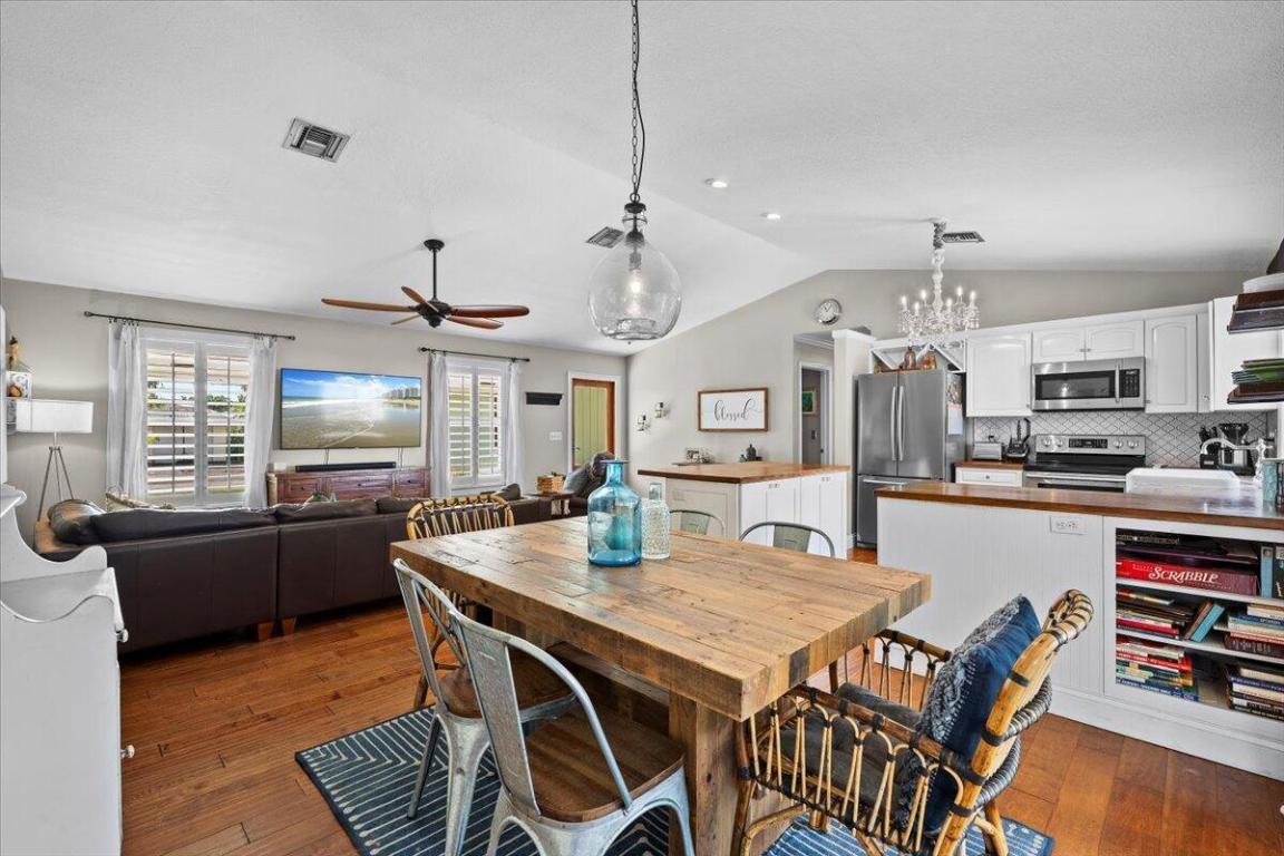 Jupiter in the Pines - Residential