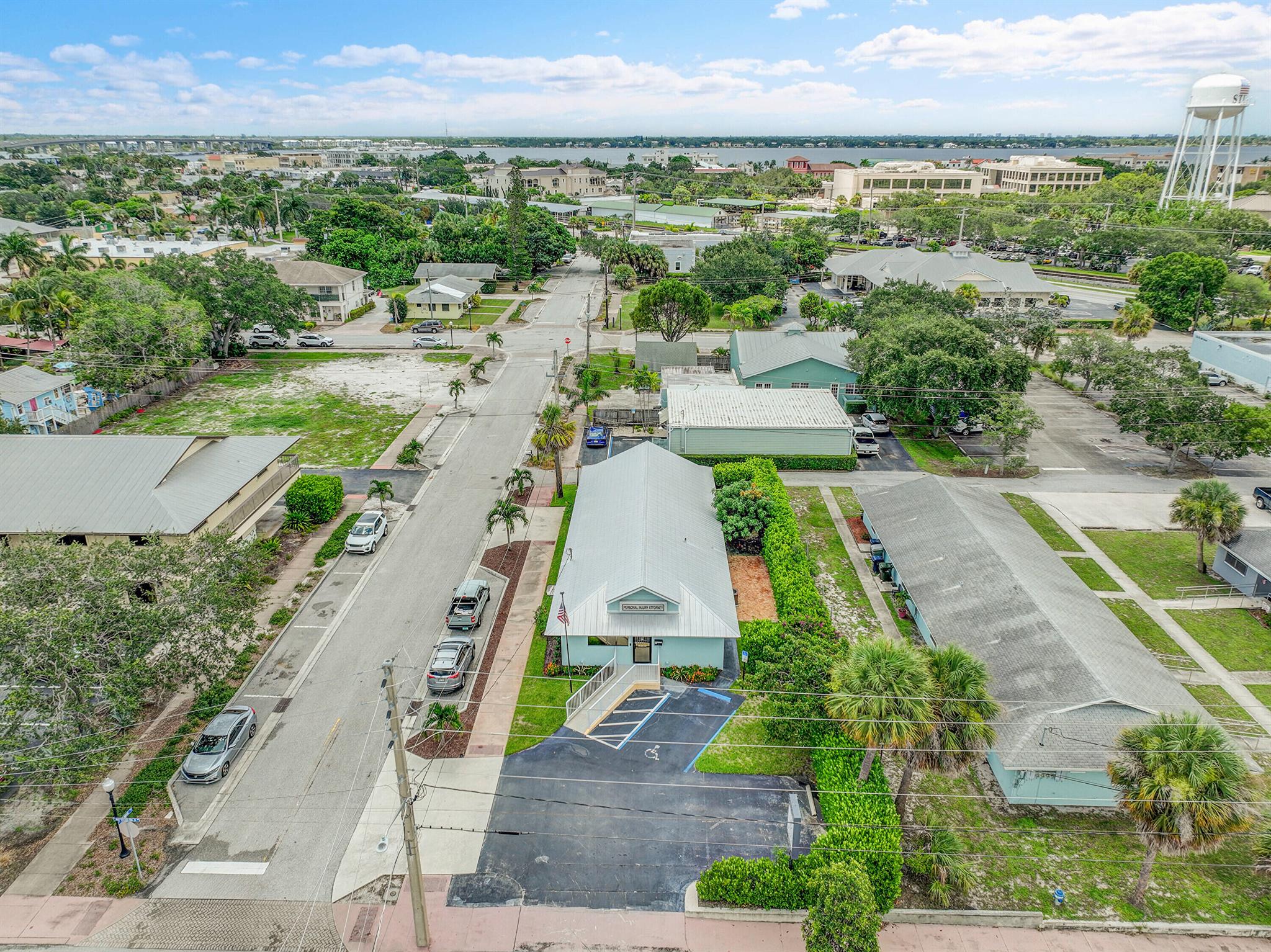 WOODLAWN PARK - Commercial Sale