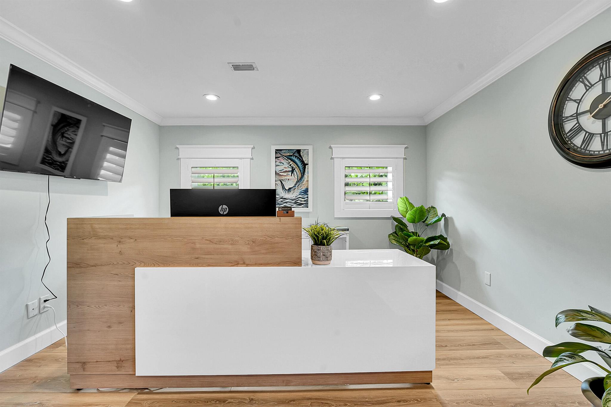 WOODLAWN PARK - Commercial Sale