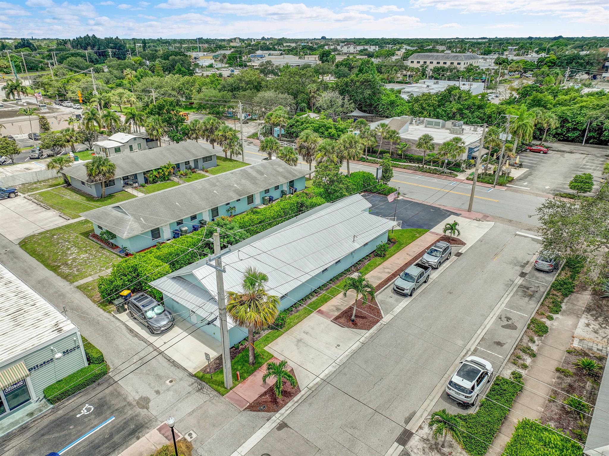 WOODLAWN PARK - Commercial Sale