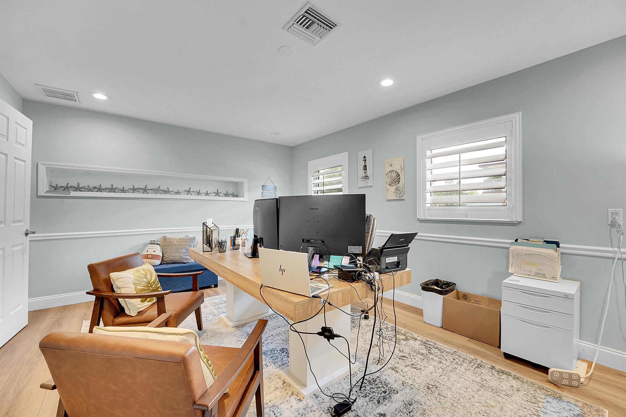 WOODLAWN PARK - Commercial Sale