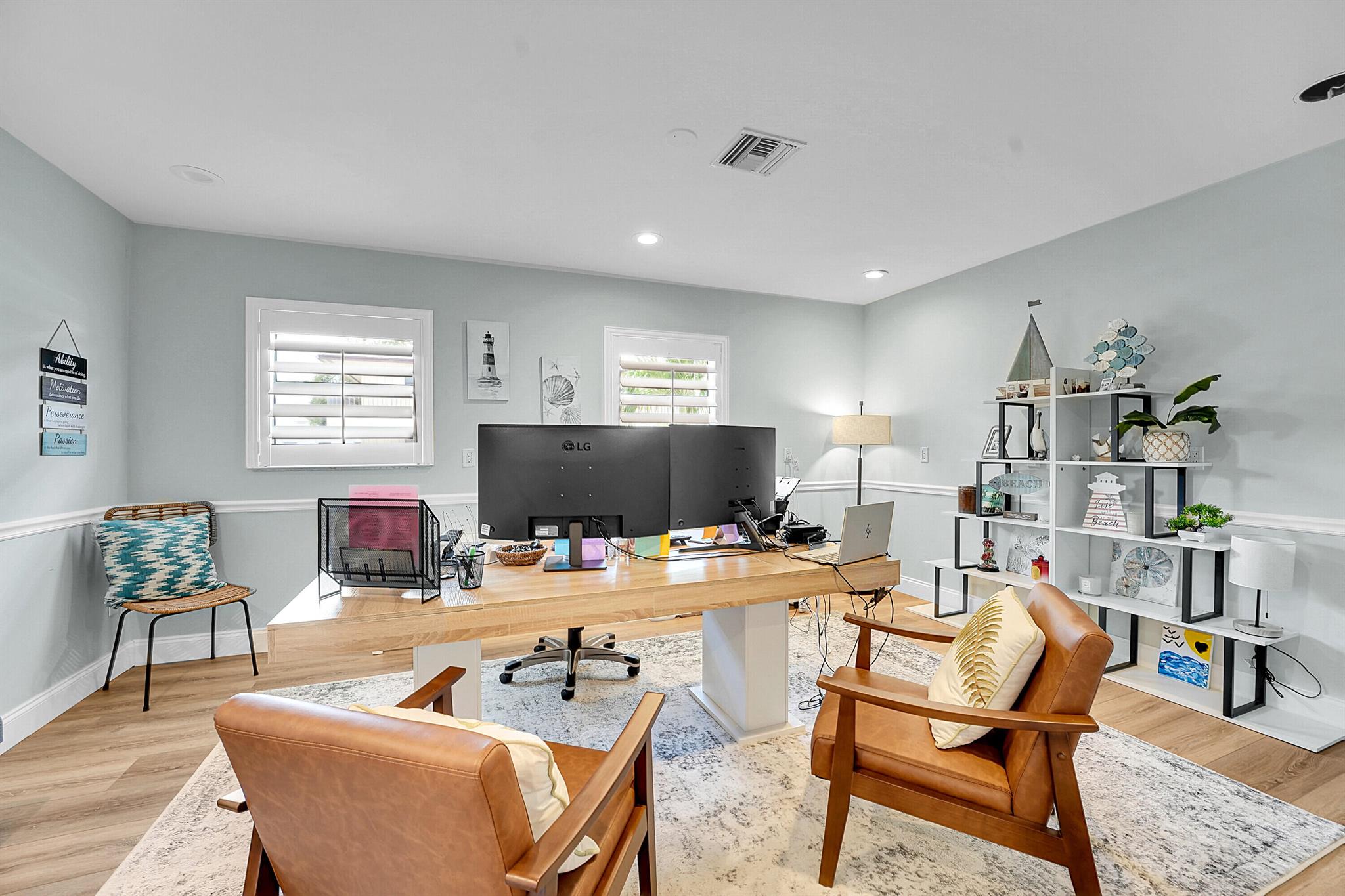 WOODLAWN PARK - Commercial Sale