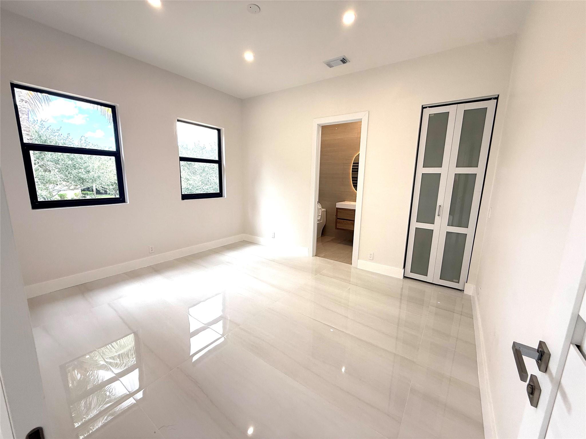 Groves Park Ph II 165-23 - Residential
