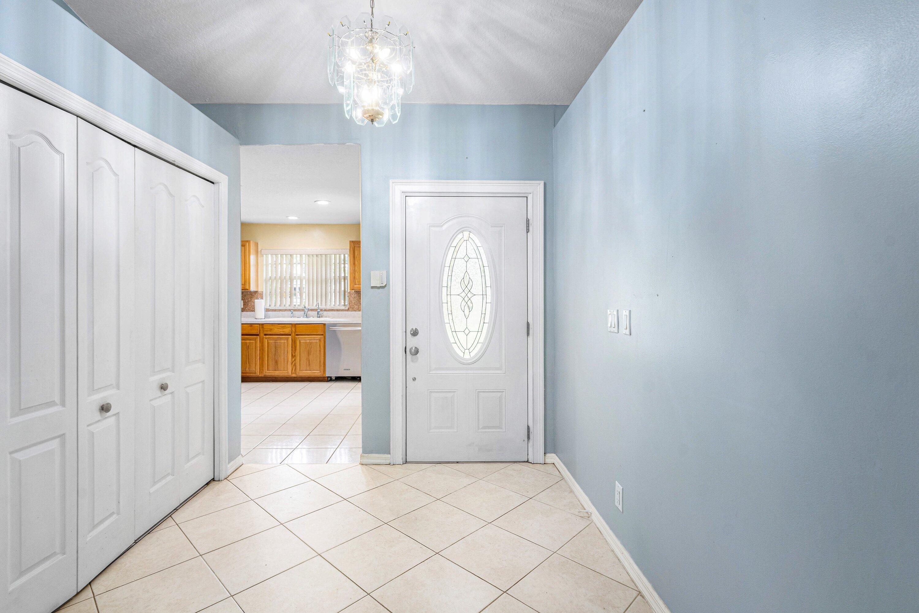 15592 99th Street N