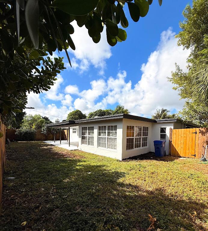 LYONS PARK - Residential