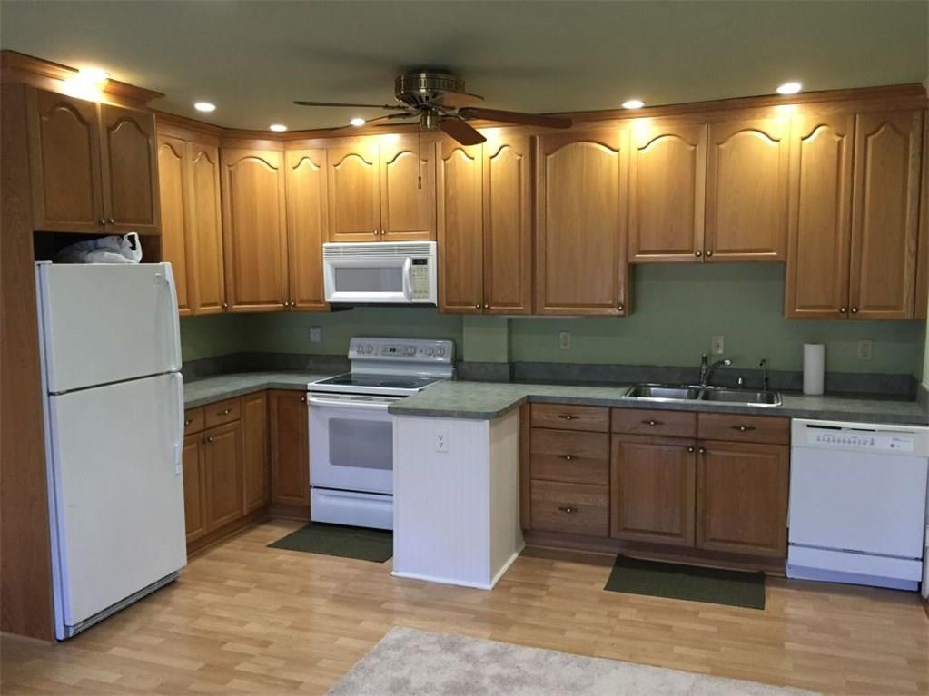 Imperial Point Gardens Co - Residential Lease