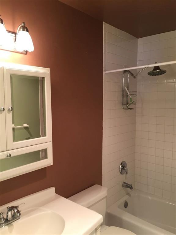 Imperial Point Gardens Co - Residential Lease