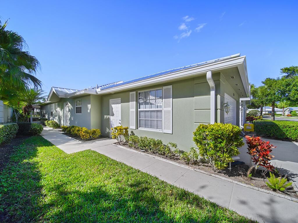 Photo of 1632 SW Springfield Court, Palm City, FL 34990 (MLS # R10759802)