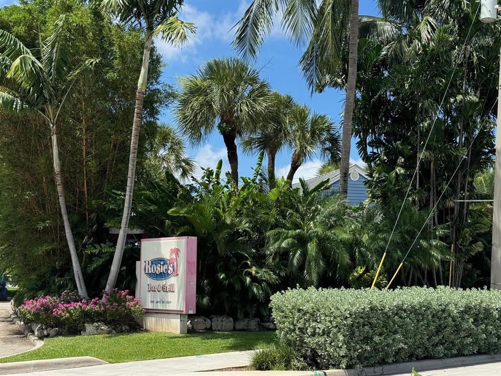 WILTON VILLAGE CONDO - Residential Lease
