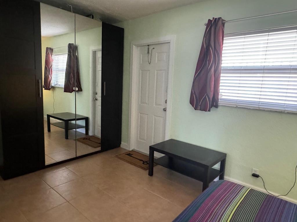 WILTON VILLAGE CONDO - Residential Lease
