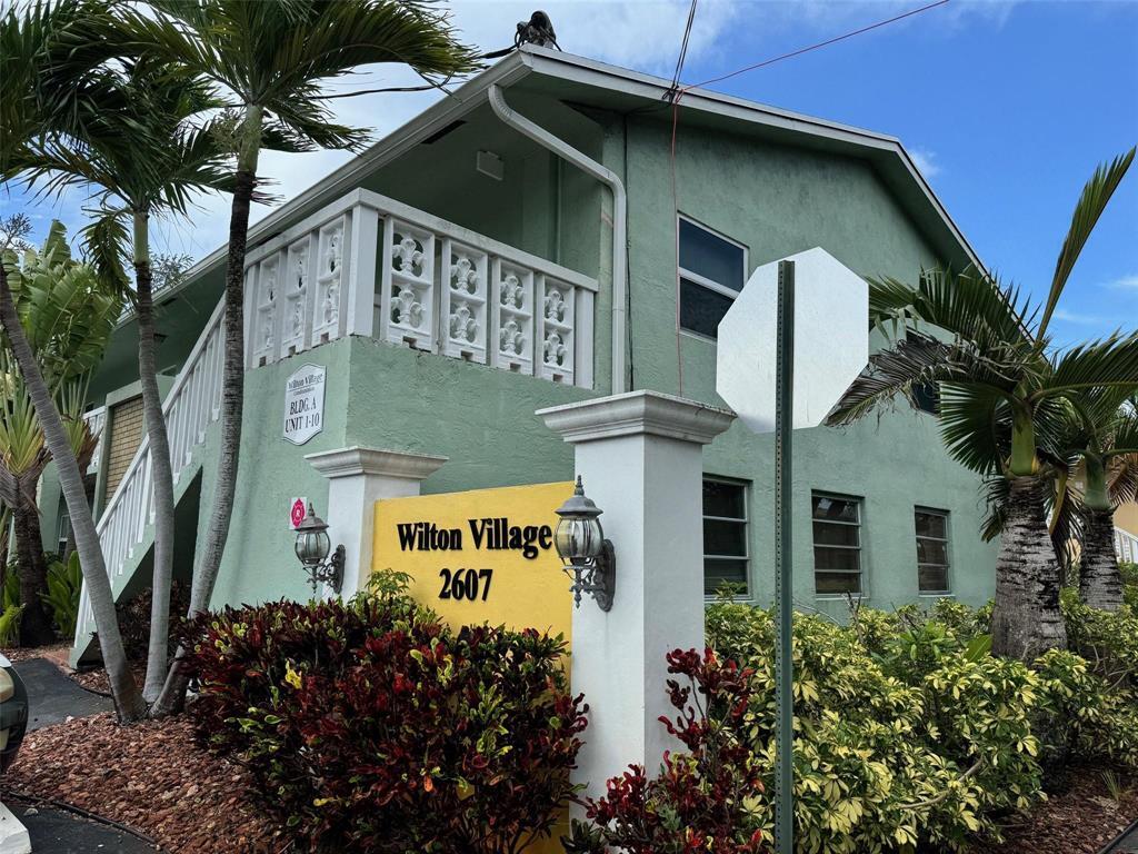 WILTON VILLAGE CONDO - Residential Lease