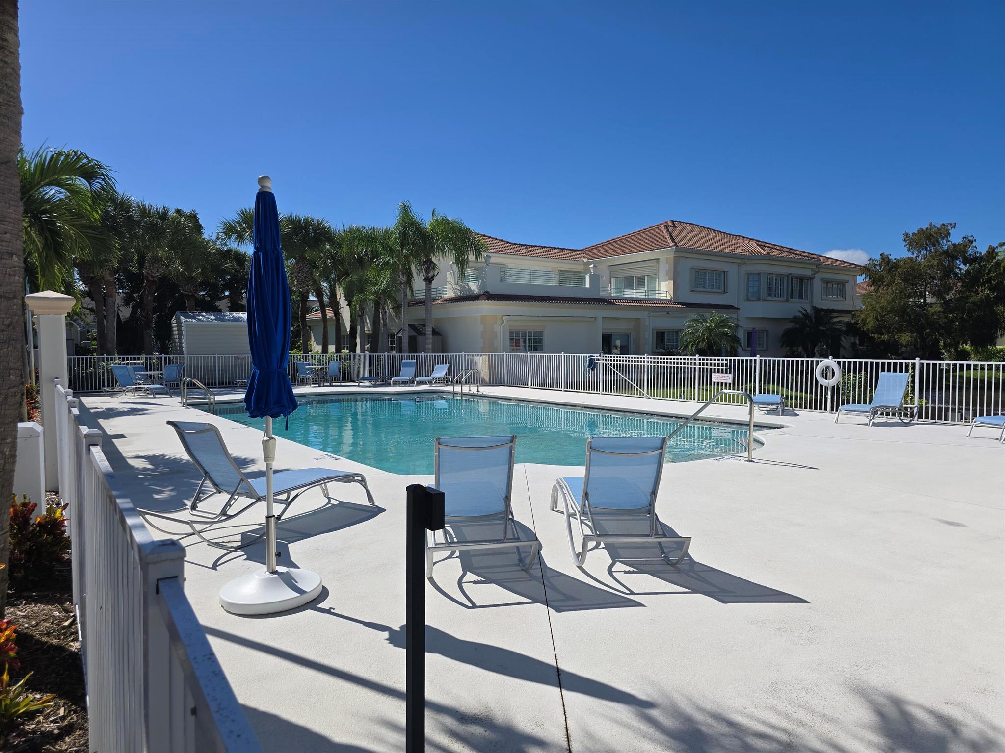 FOUNTAINHEAD GARDEN VILLA - Residential