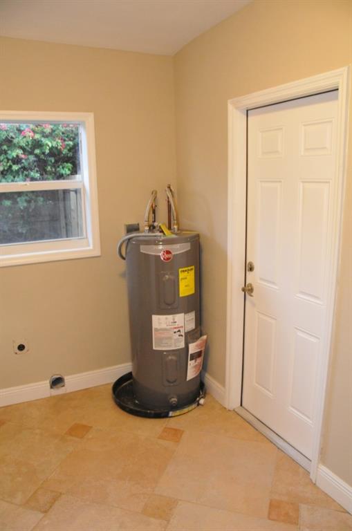 VENETIAN ISLES 3RD SEC - Residential