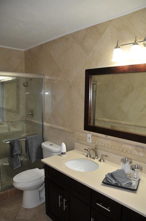 VENETIAN ISLES 3RD SEC - Residential