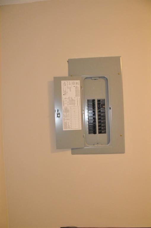 VENETIAN ISLES 3RD SEC - Residential