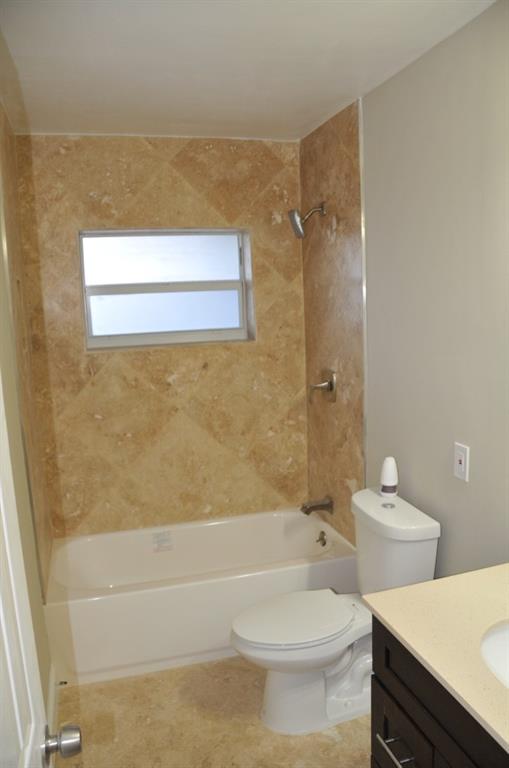 VENETIAN ISLES 3RD SEC - Residential